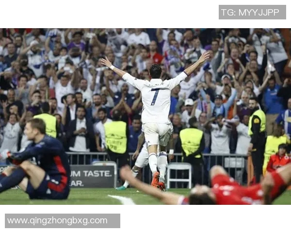 历史足球明星的辉煌岁月与传奇故事回顾