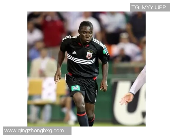 足球明星因腰伤困扰职业生涯的挑战与坚持之路