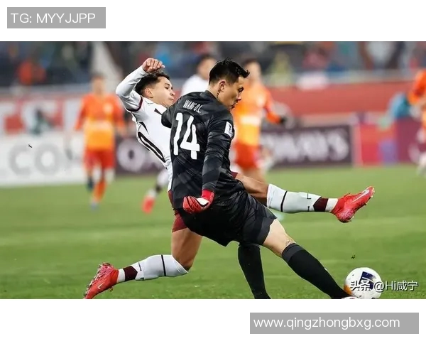 日本足球明星在国际舞台上的表现引发日媒热议与深度分析
