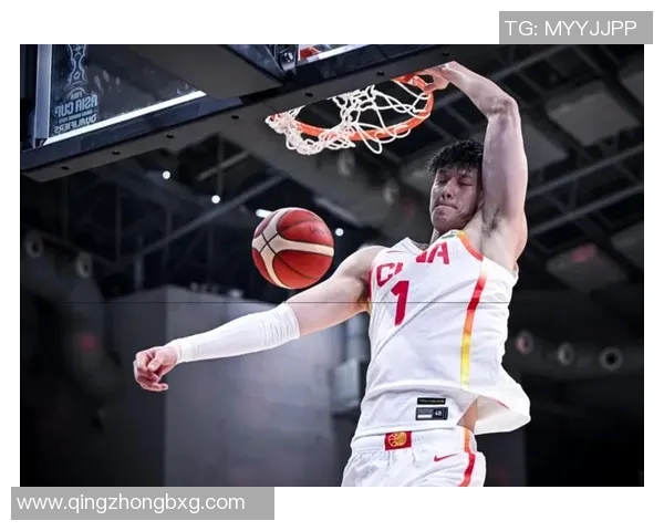 篮球明星海报的魅力与艺术价值探讨以及对年轻一代的影响分析